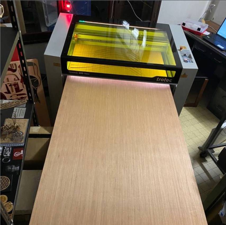 DECOUPES LASER - MARQUAGES LASER - GRAVURES LASER de toutes matières à Marseille Bouches du Rhône