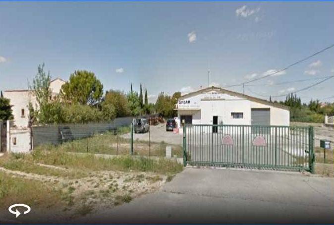 Entrée avec portail Girsam