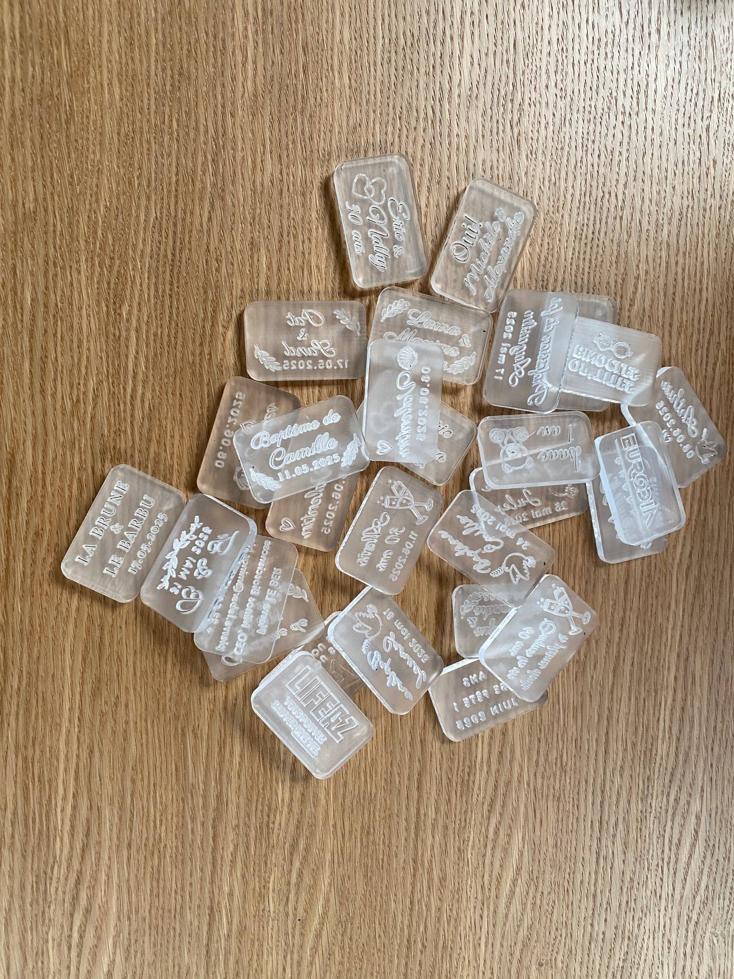 Tampons en plexiglas pour activités créatives proche d'Eguilles dans le 13